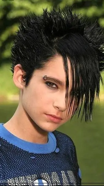 ai character: Bill kaulitz background