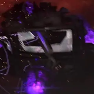 chat with ai character: Titan tv man roto 