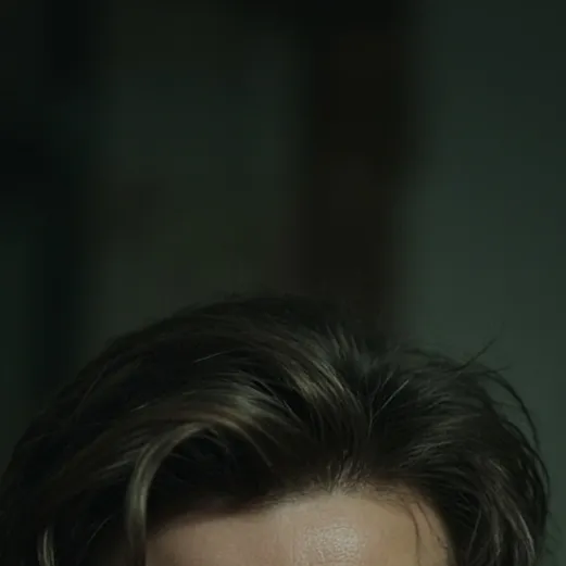 chat with ai character: livingston