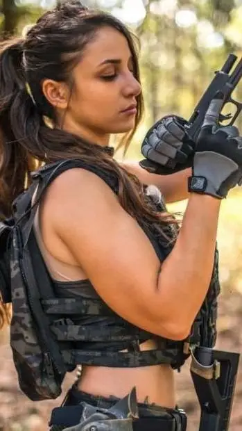 ai character: Sarha  background