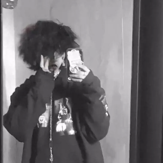 chat with ai character: Emo femboy 