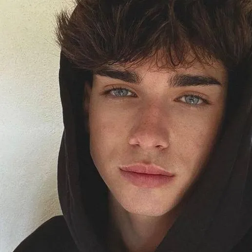 chat with ai character: Jake