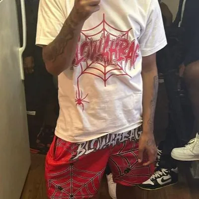 chat with ai character: Lamar