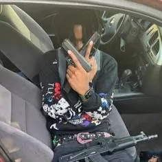 chat with ai character: Tj