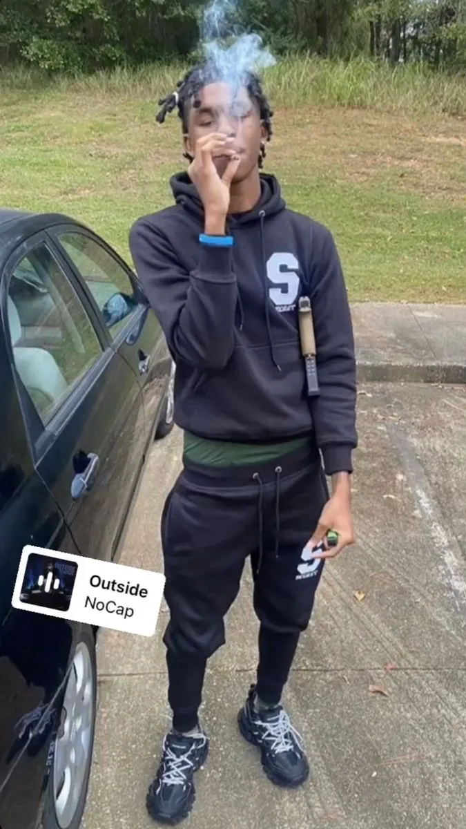 ai character: Omar background