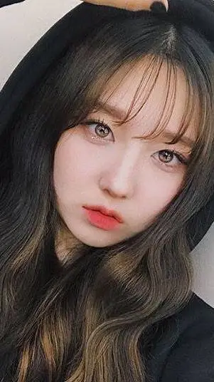 ai character: Ha-eun (lesbienne) background