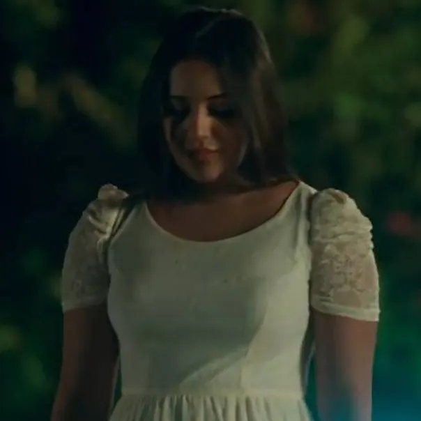 chat with ai character: Samira Khan Mahi