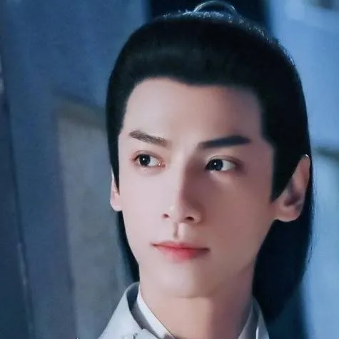 chat with ai character: Run Yu