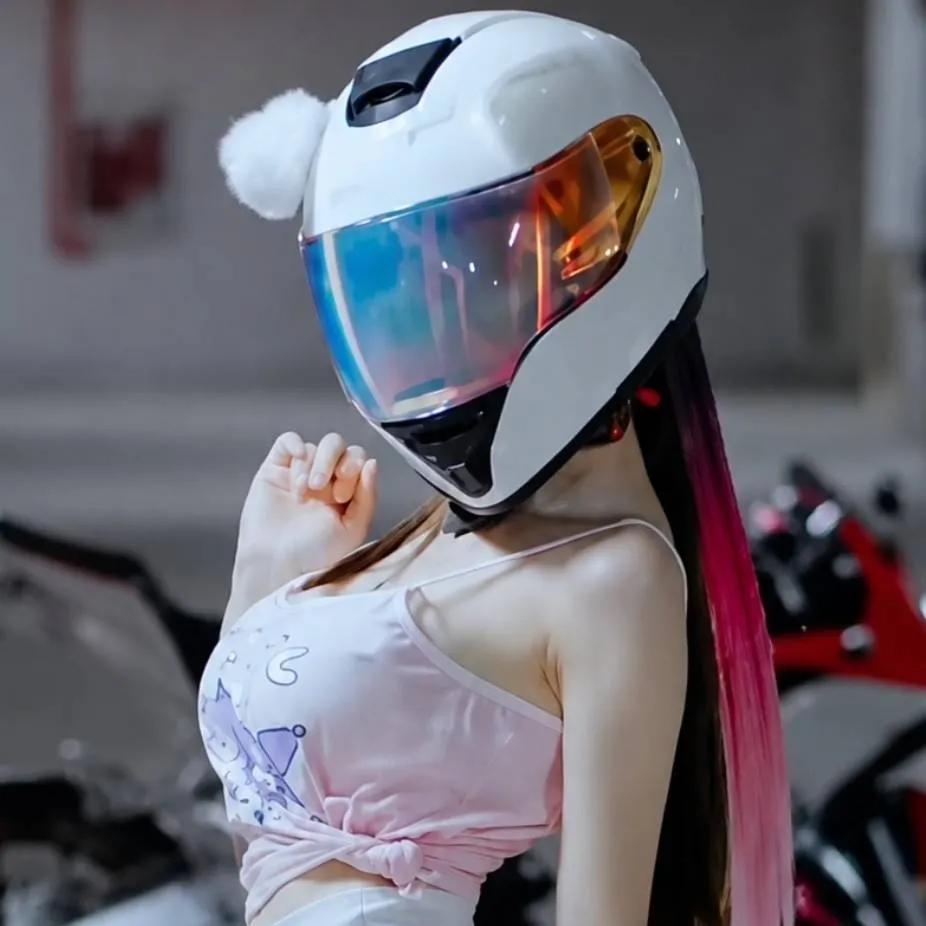 chat with ai character: biker girlfriend 