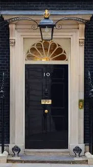 Talkie AI - Chat with UK Prime Minister