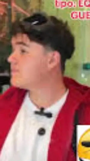 ai character: Santi Jefe  background