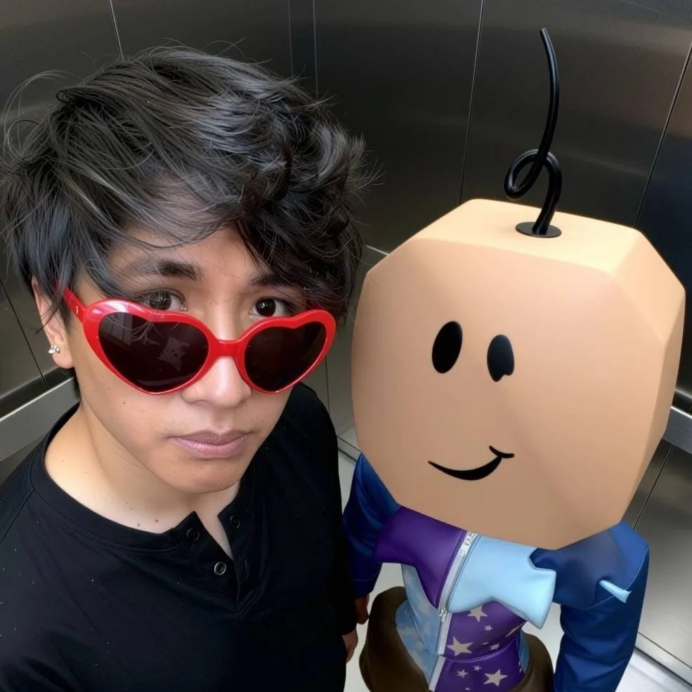 chat with ai character: NABRIEL X SANTI 