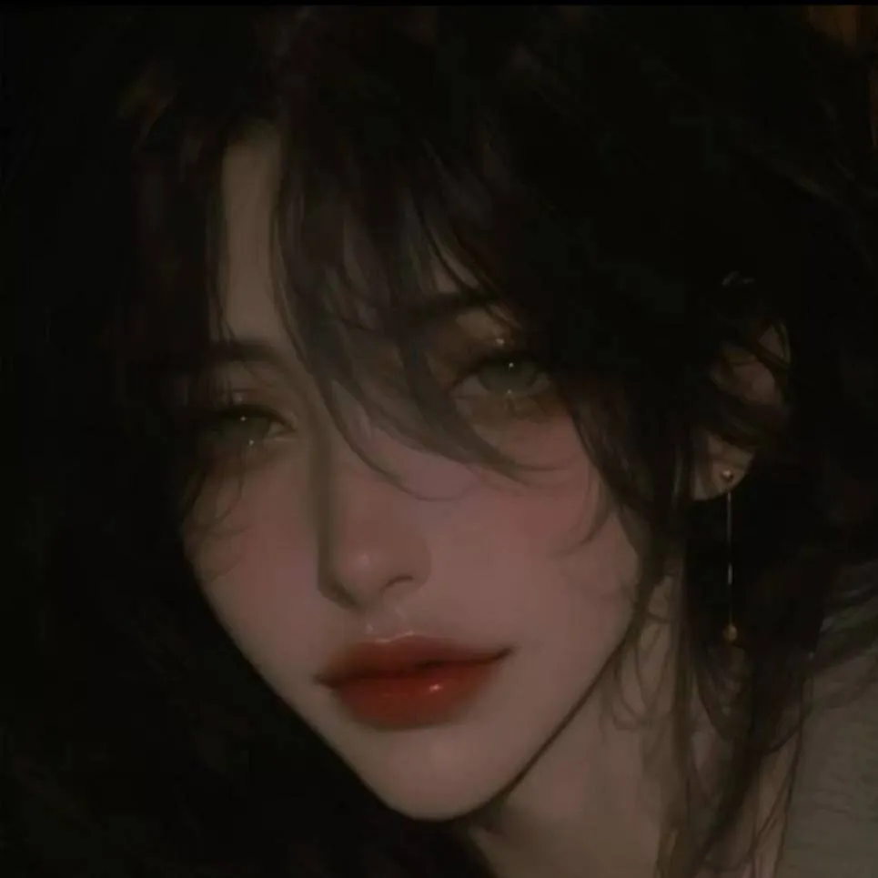 chat with ai character: ☄️Noa☄️ 