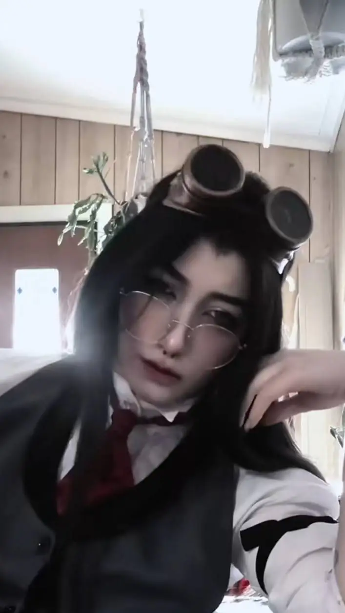 ai character: Human Pentious! background