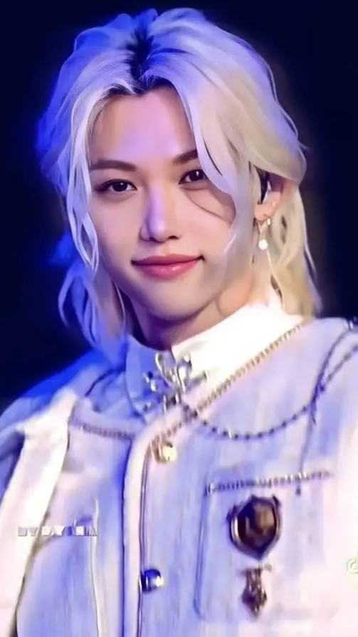 ai character: Felix(StrayKid)✨💅🏻 background