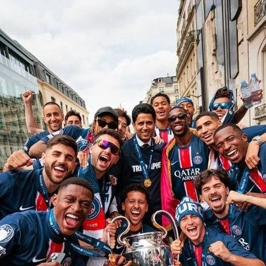 chat with ai character: Achraf Hakimi