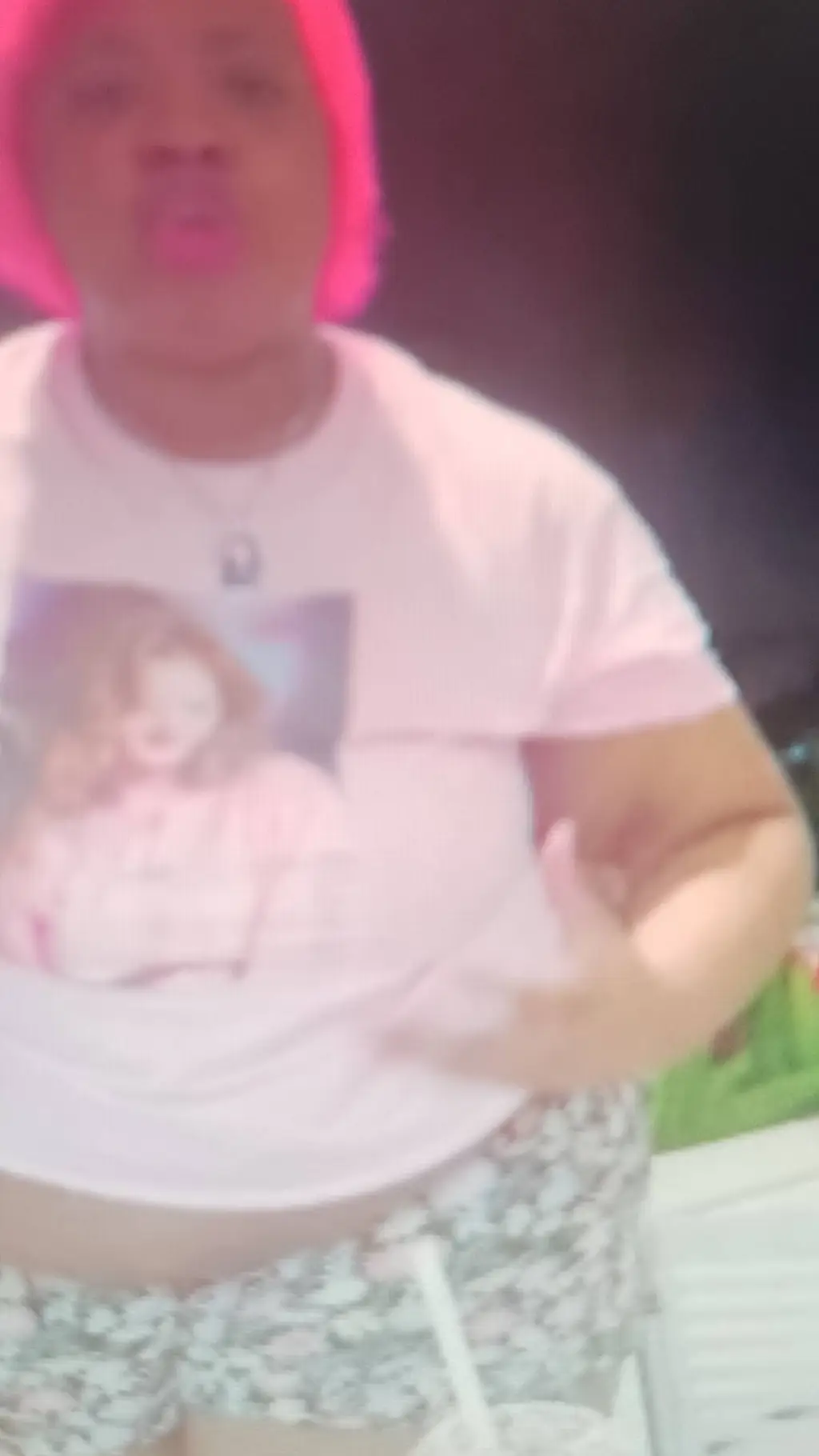 ai character: Lovely peaches background