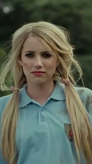 ai character: menina chata background