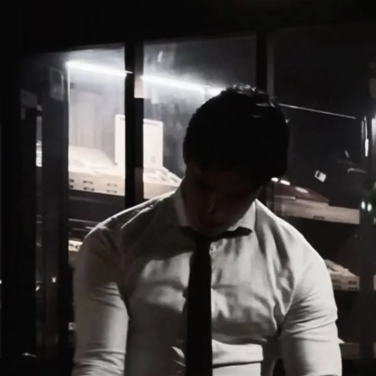 chat with ai character: ~Elvar~