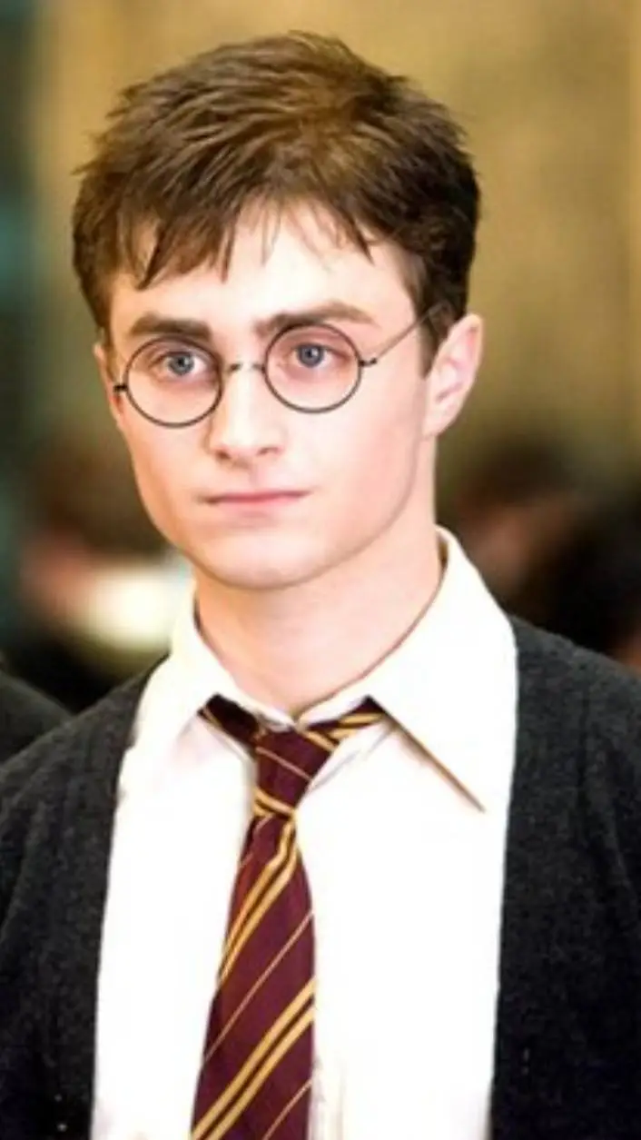 ai character: Harry Potter background