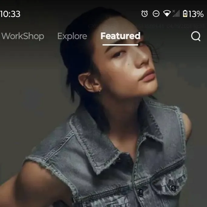 chat with ai character: Hwang Hyunjin