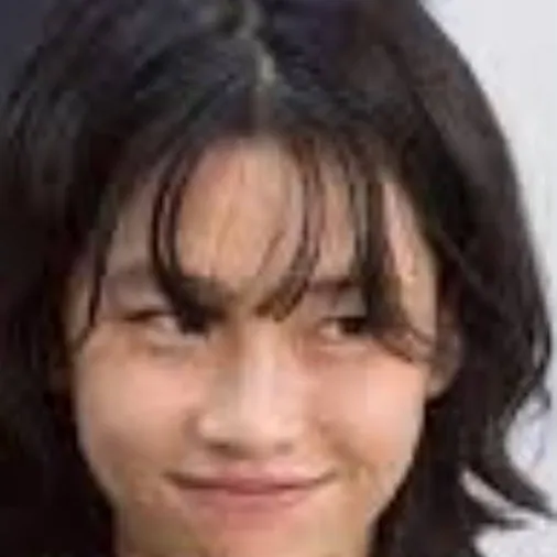 chat with ai character: Kang sae byeok