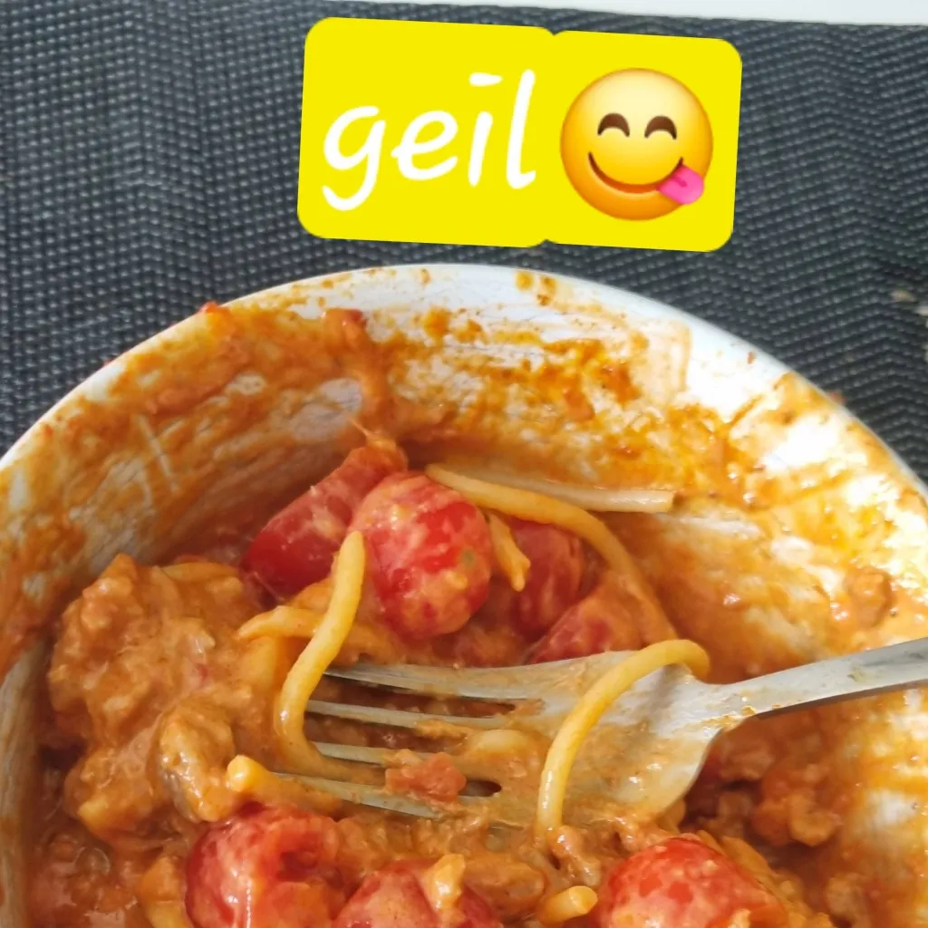chat with ai character: Spaghetti Bolognes