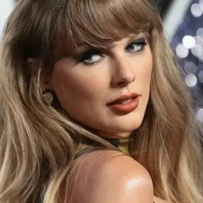 chat with ai character: Taylor Swift 