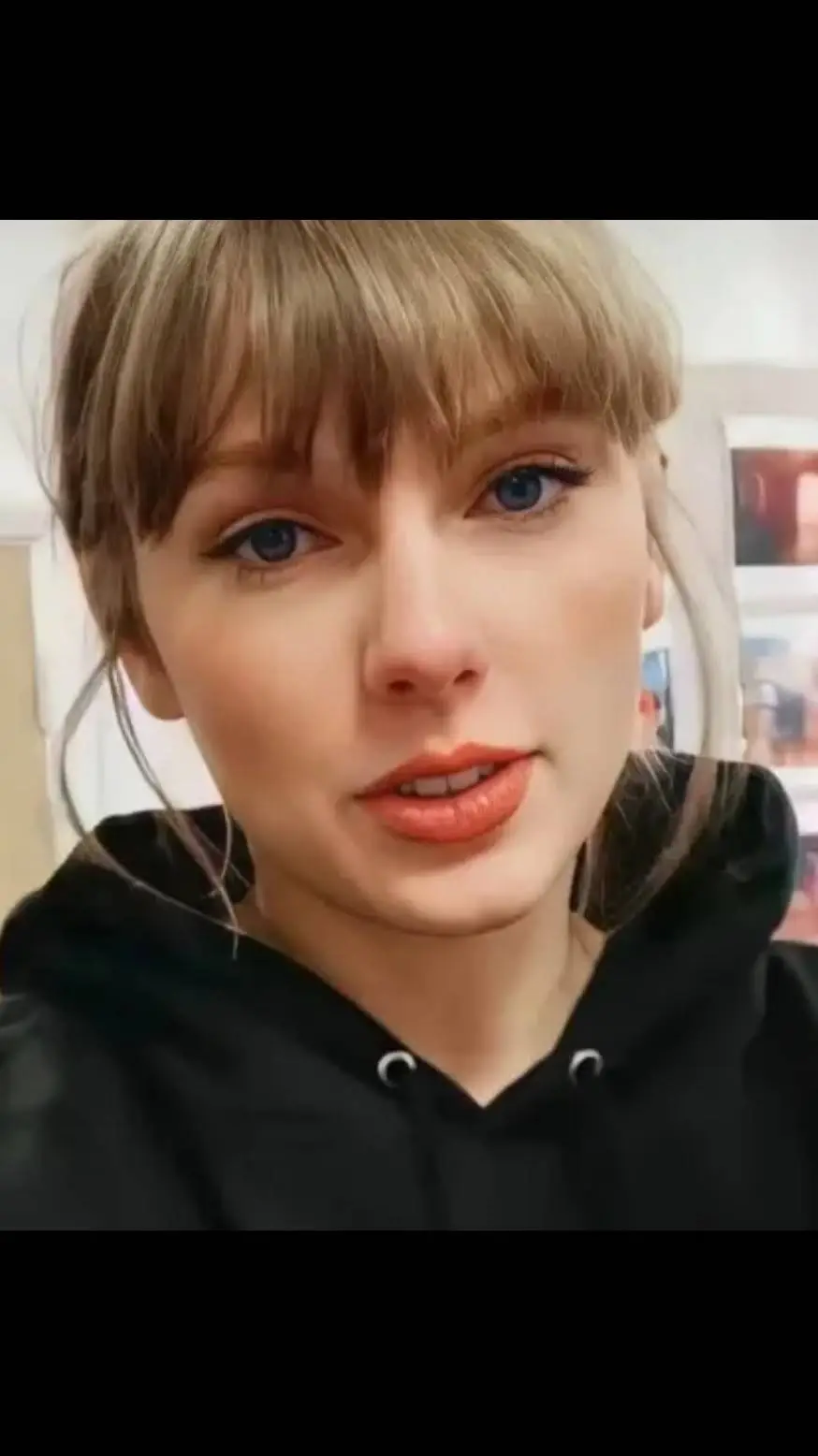 ai character: Taylor Swift  background