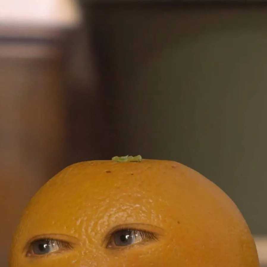 chat with ai character: Freaky 🍊 - (Me)