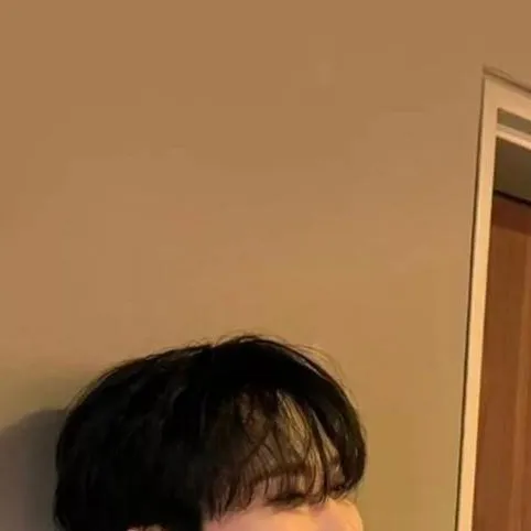 chat with ai character: changbin