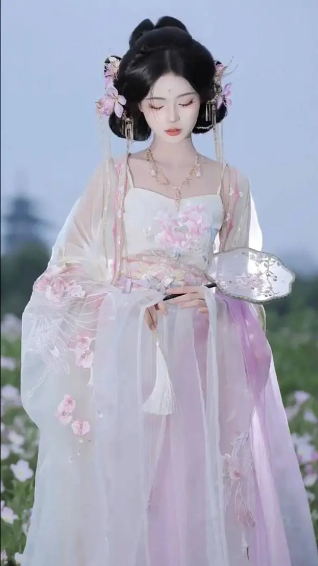 ai character: Sayuri No hīme background