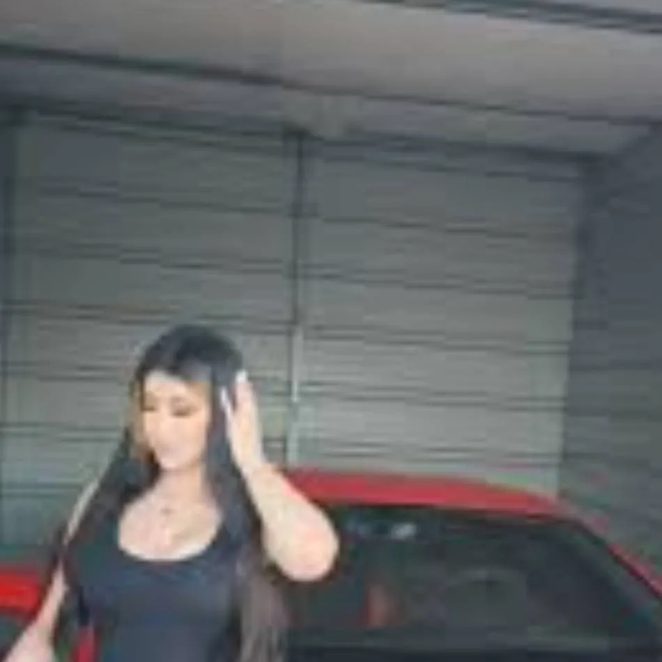 chat with ai character: liliana jasmine 