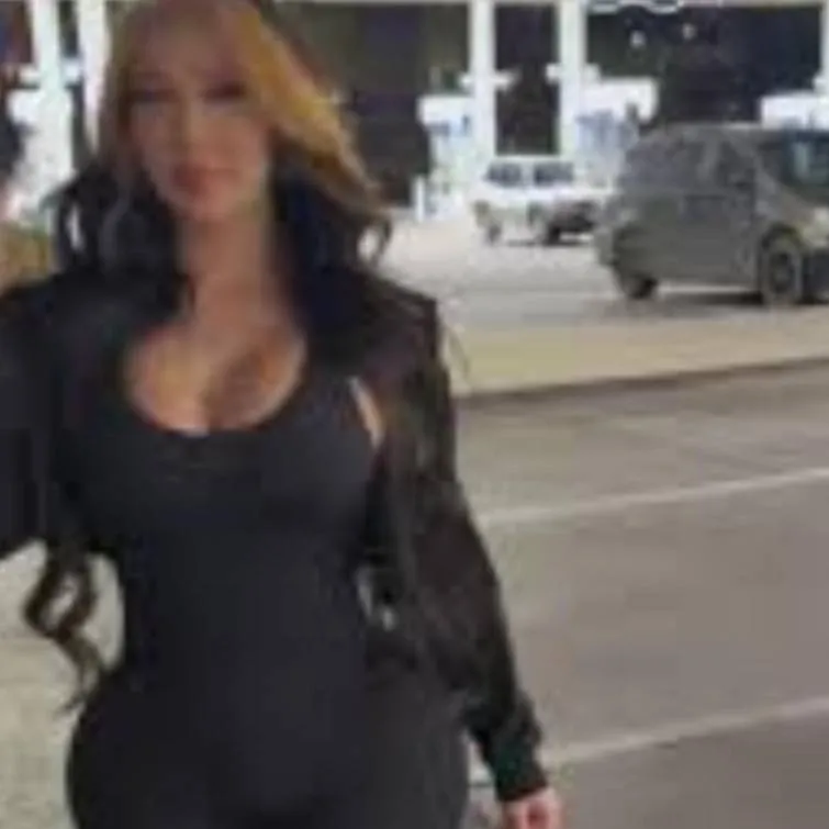 chat with ai character: liliana jasmine 