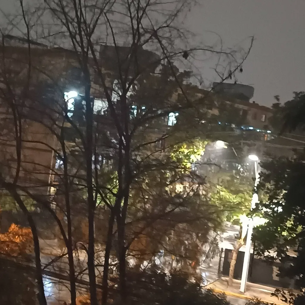 chat with ai character: tv woman 📺♀️