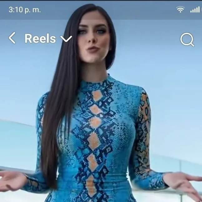 chat with ai character: Karla 