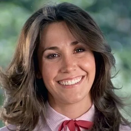 chat with ai character: Florinda Meza