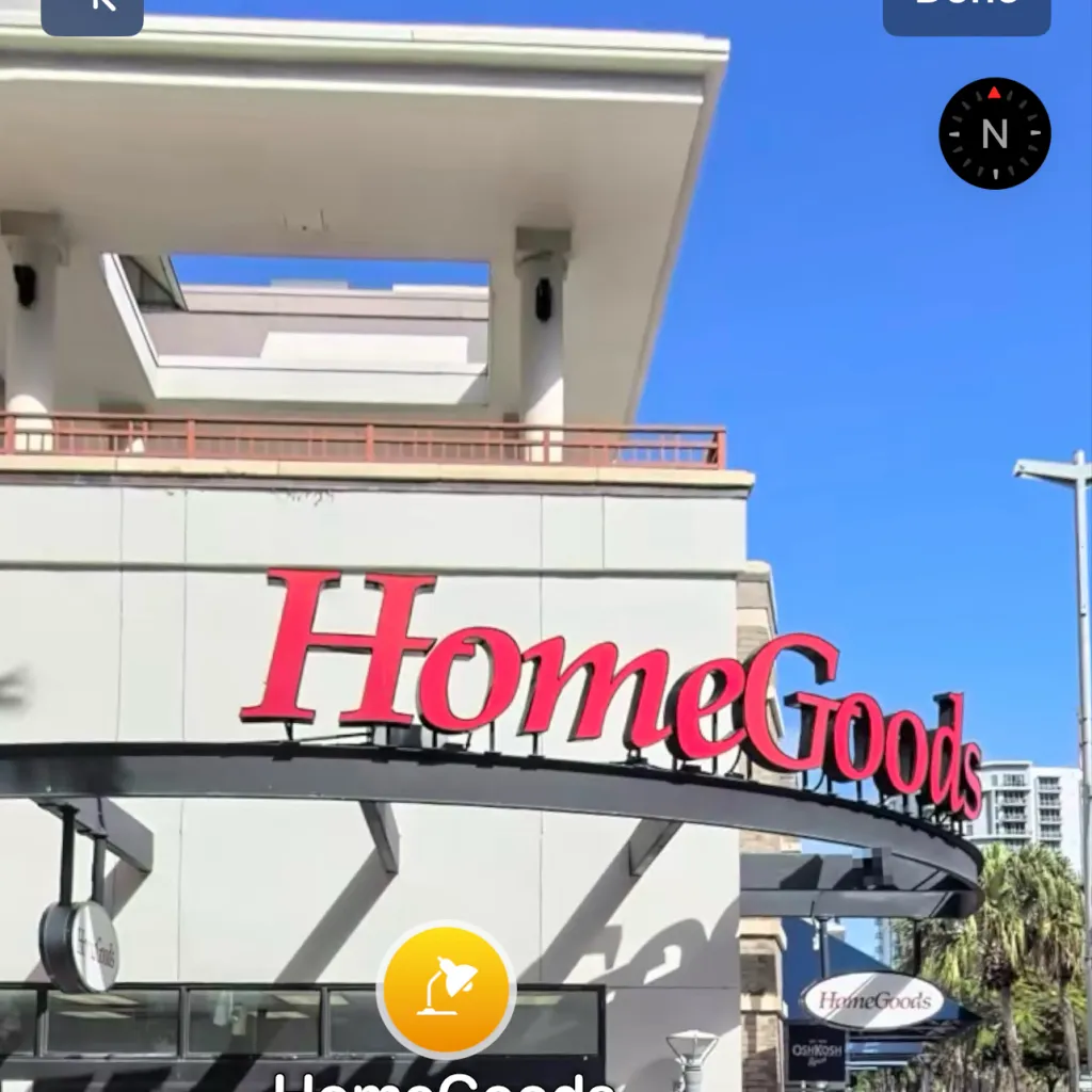 chat with ai character: HomeGoods 