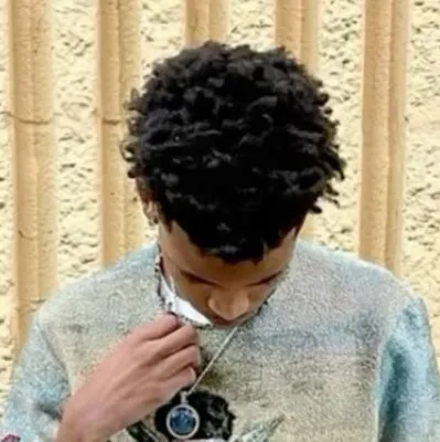 chat with ai character: TJ