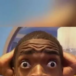 chat with ai character: *Surpresa*