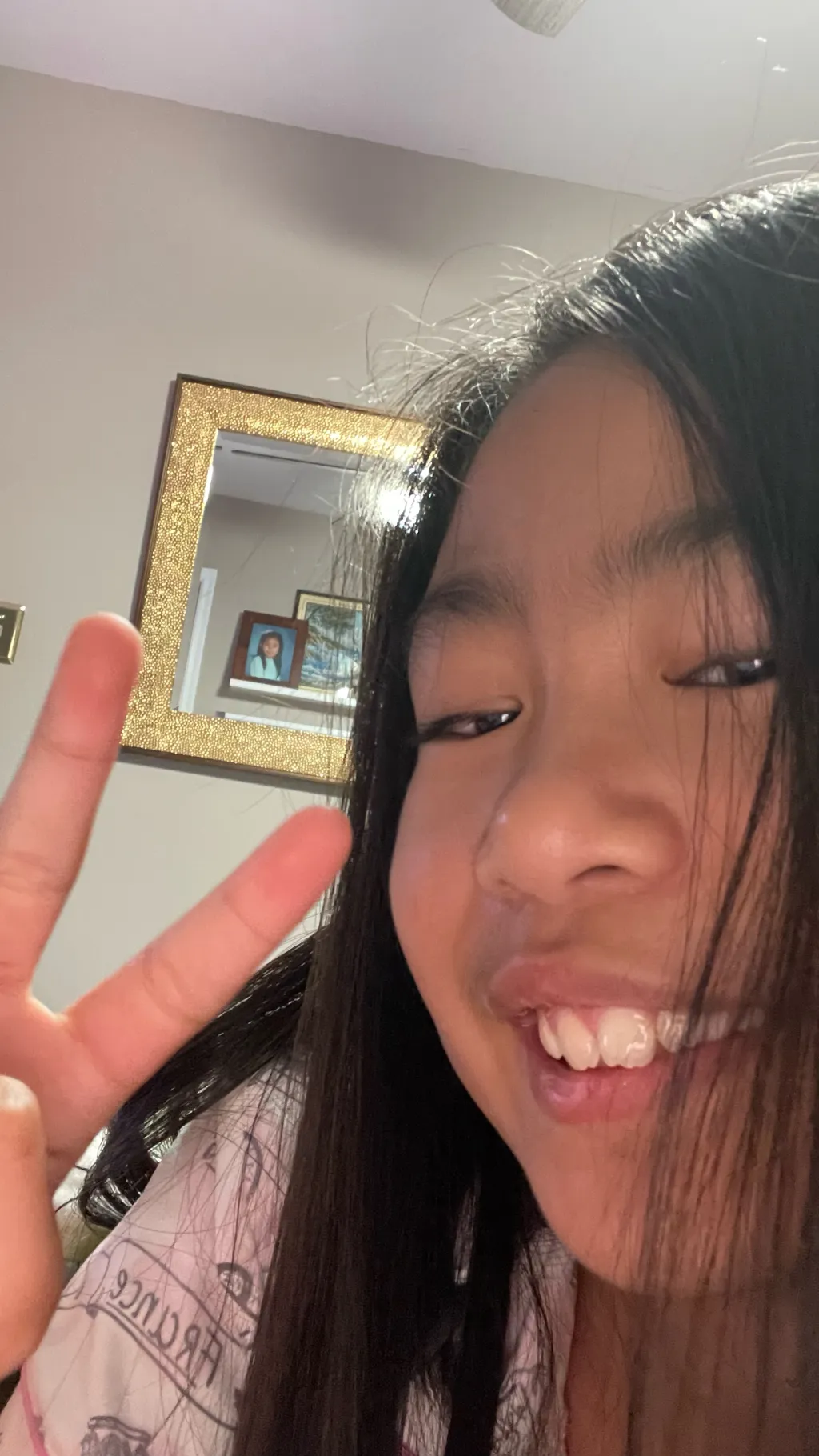 ai character: Ava Brielle :3 background