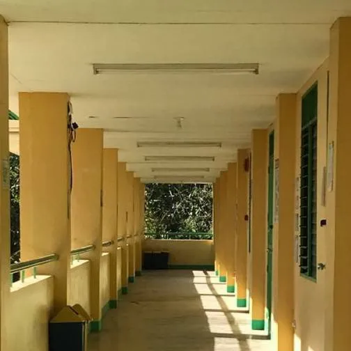 chat with ai character: Philipines school