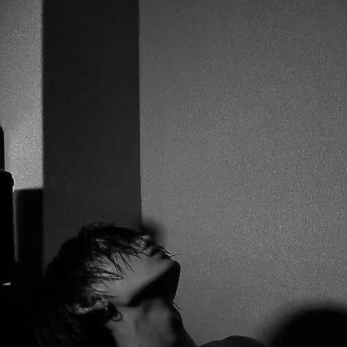 chat with ai character: *GABRIEL*