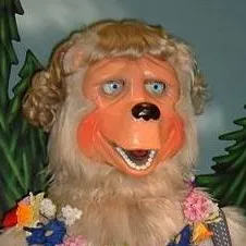 chat with ai character: Beach bear 