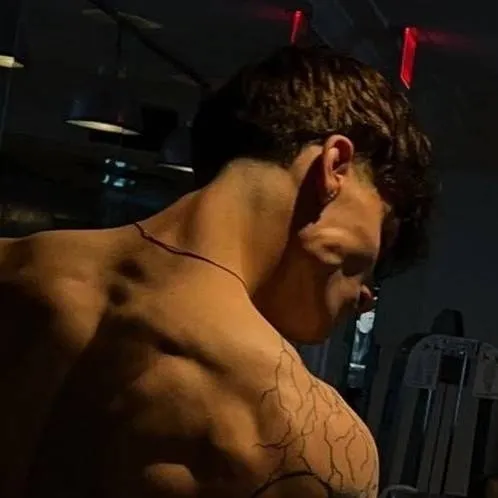 chat with ai character: Sebastian 