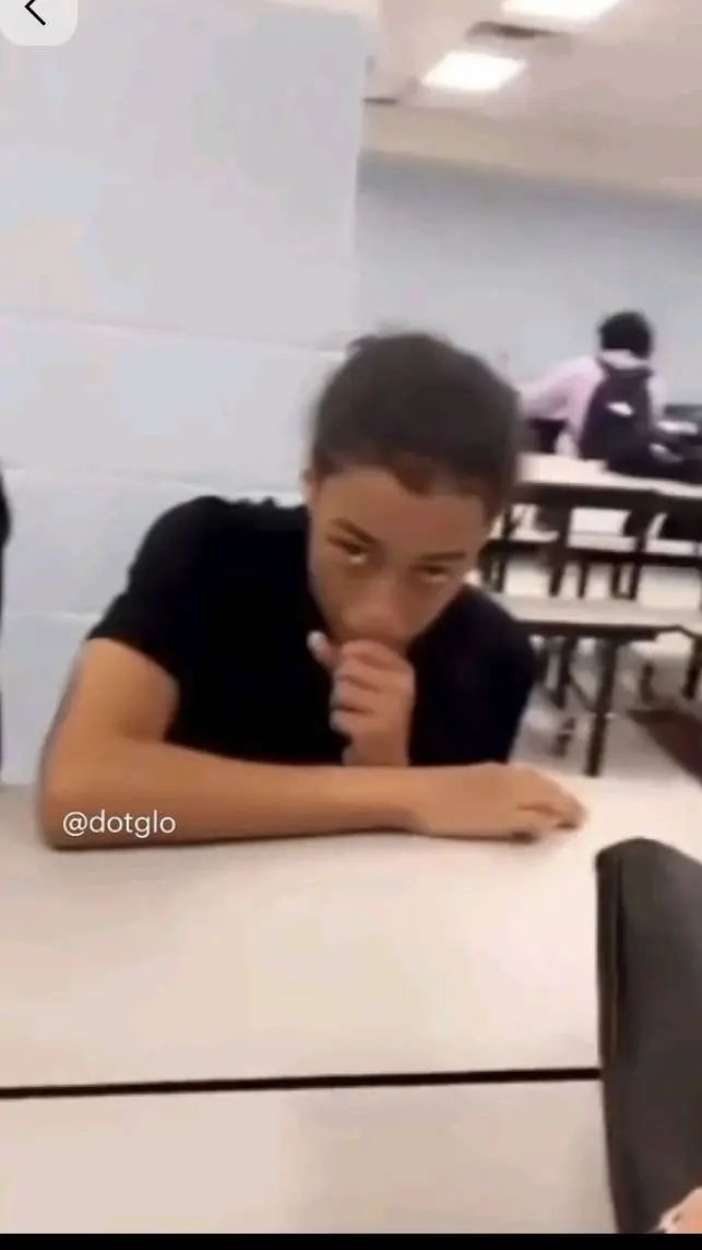 ai character: notti background