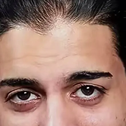 chat with ai character: habibi (streamer) 