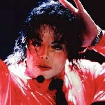 chat with ai character: ꫞Michael Jackson꫞