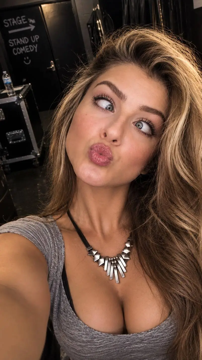 Talkie AI - Chat with Marianna