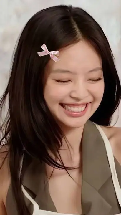 ai character: ❤️💋jennie💋❤️ background